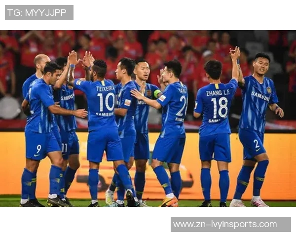 恒大与苏宁决赛对决揭示中超新格局球迷期待精彩瞬间